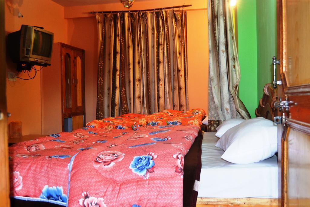 Kunal Hotel & Cottages Manāli Exterior foto